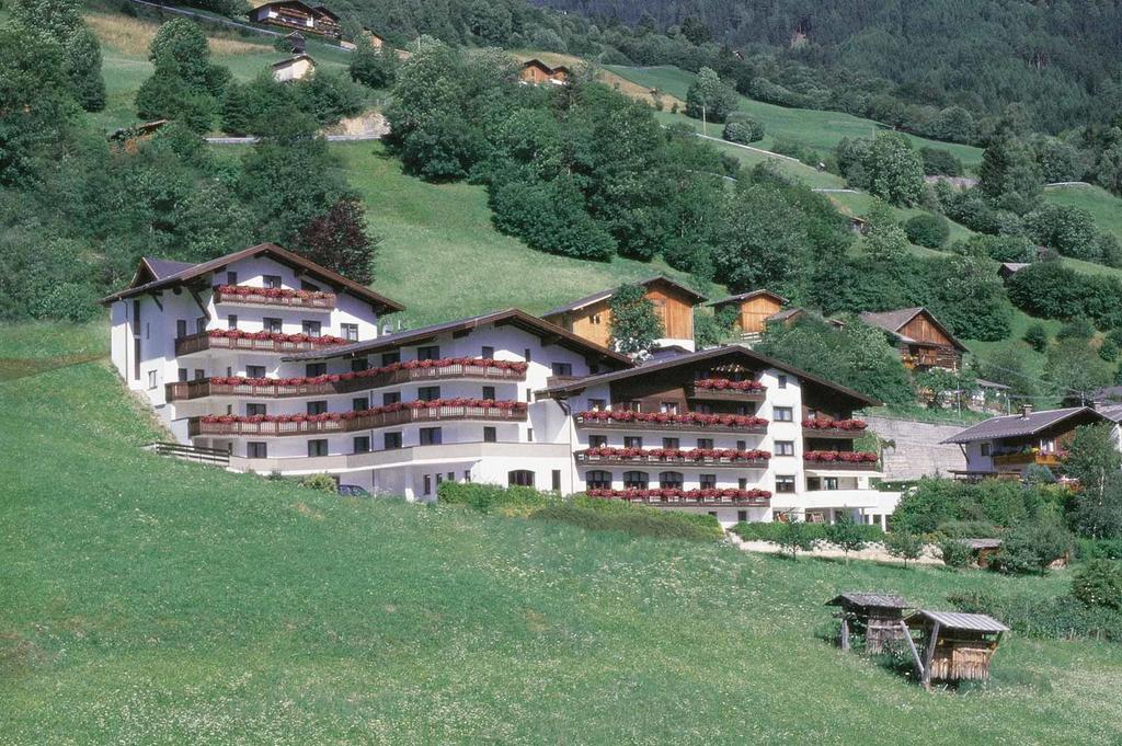 Hotel Alpenfriede Jerzens Exterior foto